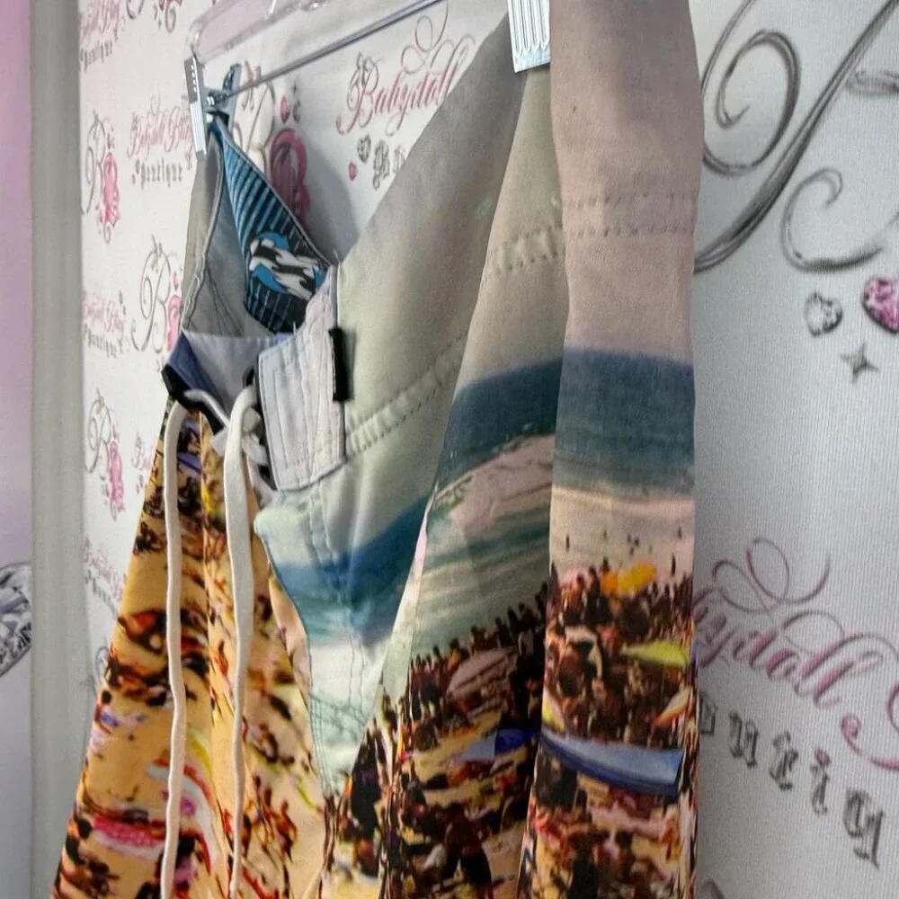 Billabong vibrant board